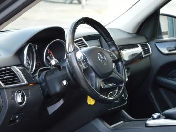 Mercedes-Benz ML
